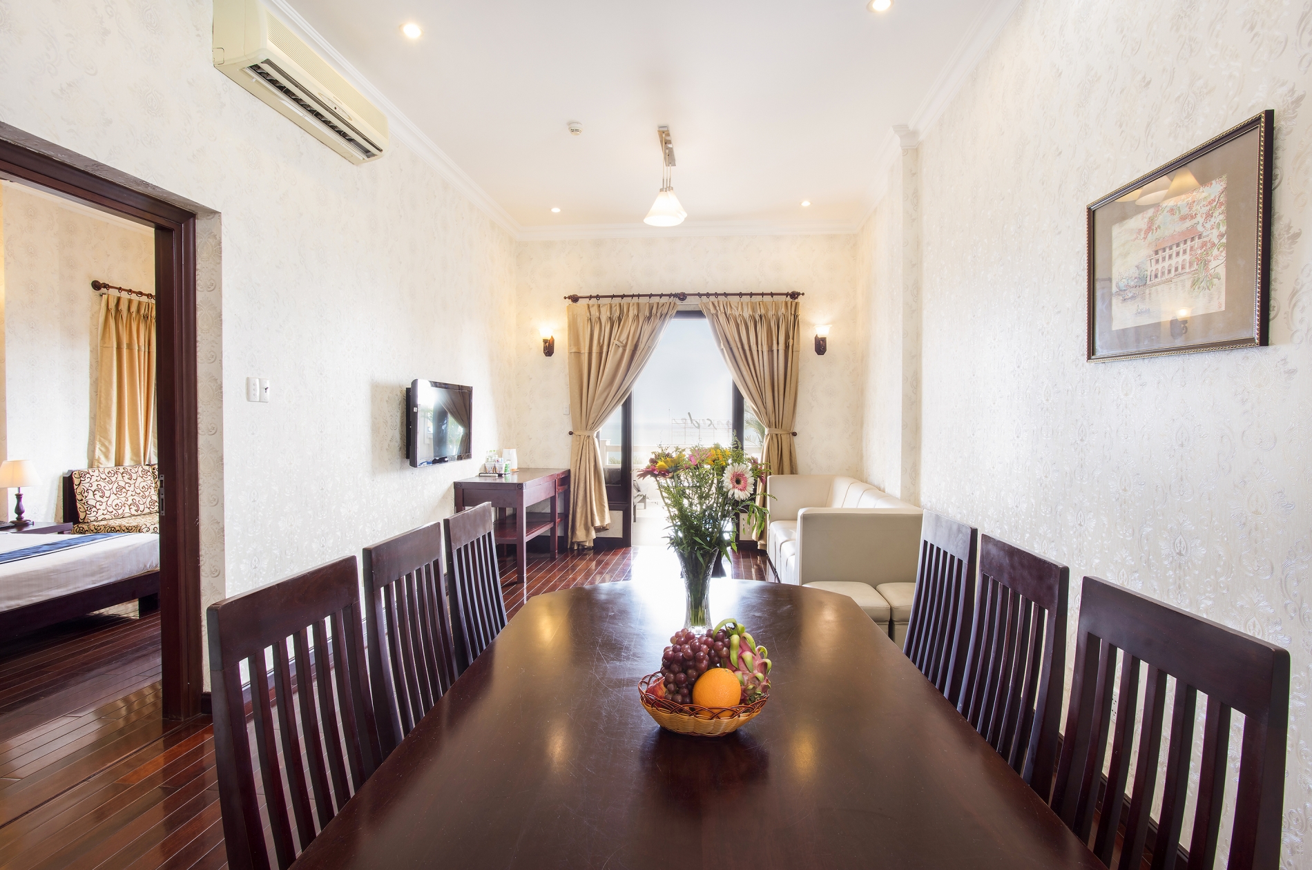 Suite Room